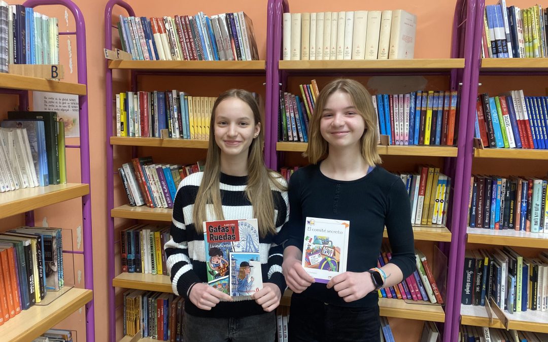 Johana in Paulina osvojili srebrno priznanje na španskem bralnem tekmovanju